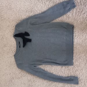 Forever 21 sweater with lacy bow, Small